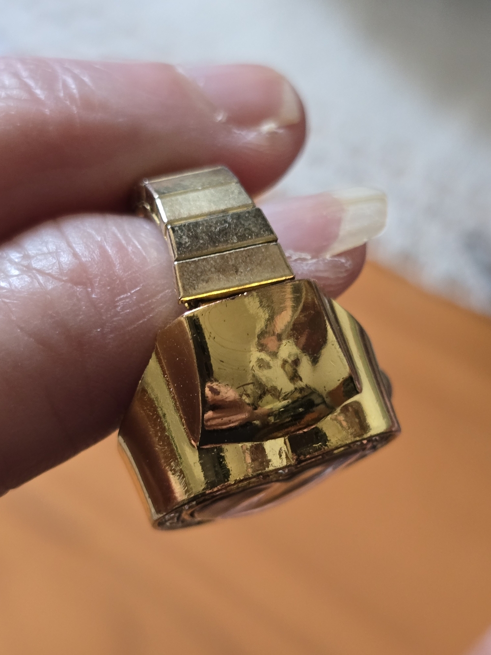 Gold Tone Heart Ring Urban Outfitters Gold Heart Ring Watch with Clear Crystals - Picture 5 of 9